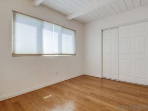 4263 Mentone St, San Diego CA 92107