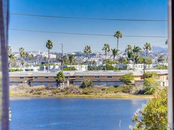 4263 Mentone St, San Diego CA 92107