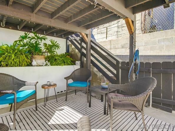 4263 Mentone St, San Diego CA 92107