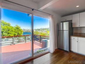 4263 Mentone St, San Diego CA 92107