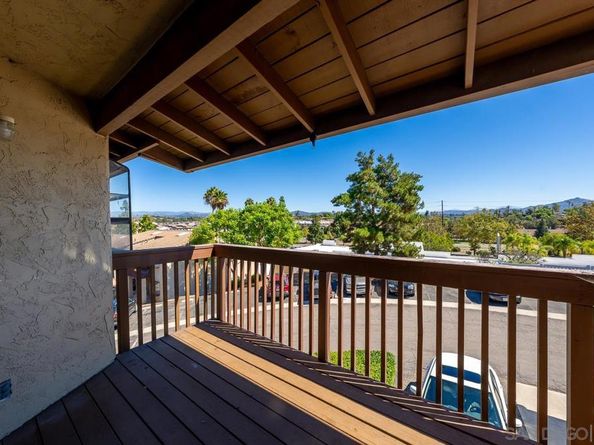 440 W Citracado Parkway 16, Escondido CA 92025
