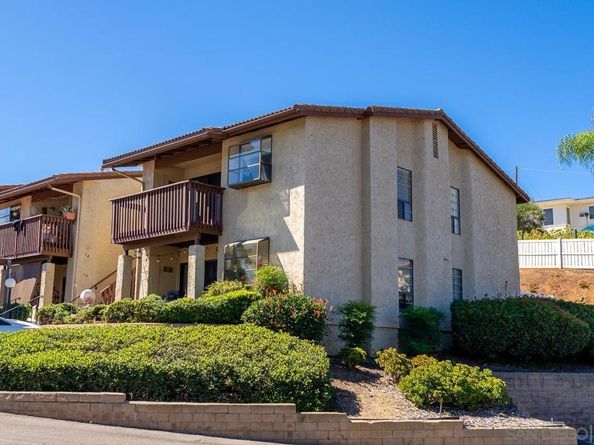 440 W Citracado Parkway 16, Escondido CA 92025
