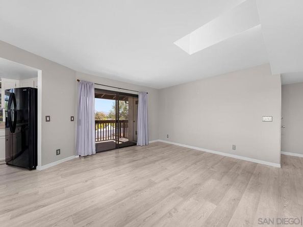 440 W Citracado Parkway 16, Escondido CA 92025