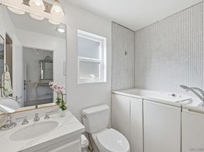 3626 Lorimer Ln, Encinitas CA 92024