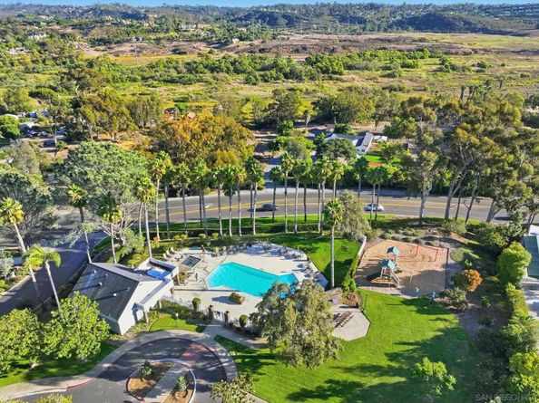 3626 Lorimer Ln, Encinitas CA 92024