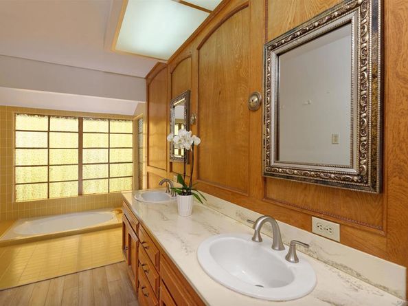 1553 Copa de Oro, La Jolla CA 92037