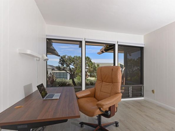 1553 Copa de Oro, La Jolla CA 92037