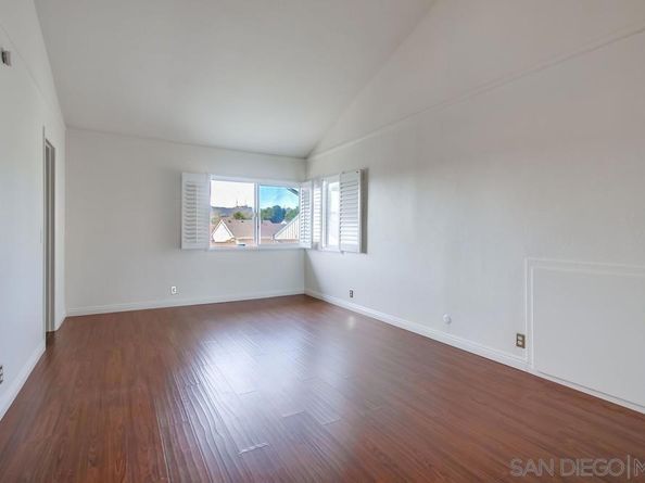 8280 Caminito Sonoma, La Jolla CA 92037