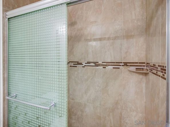 8280 Caminito Sonoma, La Jolla CA 92037