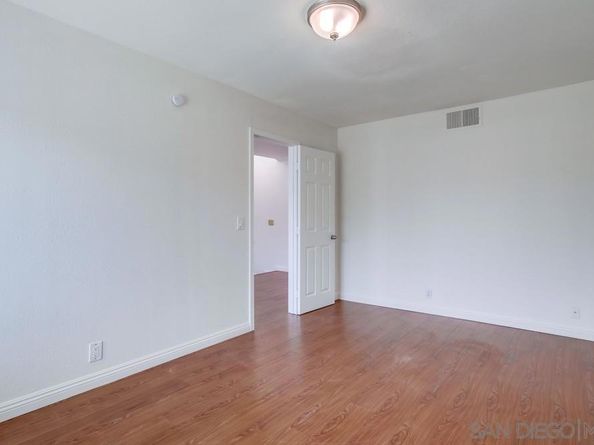 8280 Caminito Sonoma, La Jolla CA 92037