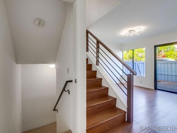 8280 Caminito Sonoma, La Jolla CA 92037