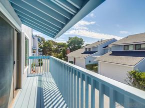 8280 Caminito Sonoma, La Jolla CA 92037
