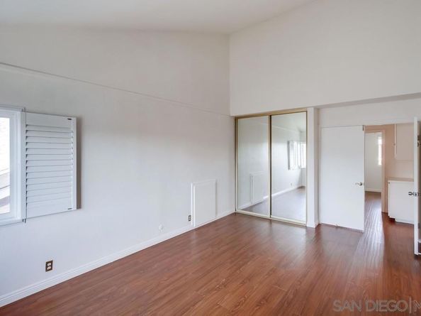 8280 Caminito Sonoma, La Jolla CA 92037