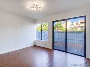 8280 Caminito Sonoma, La Jolla CA 92037
