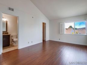 8280 Caminito Sonoma, La Jolla CA 92037