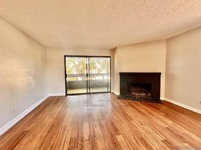 1040 E Washington Ave 33, Escondido CA 92025