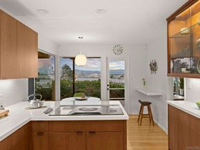 666 San Gorgonio St, San Diego CA 92106