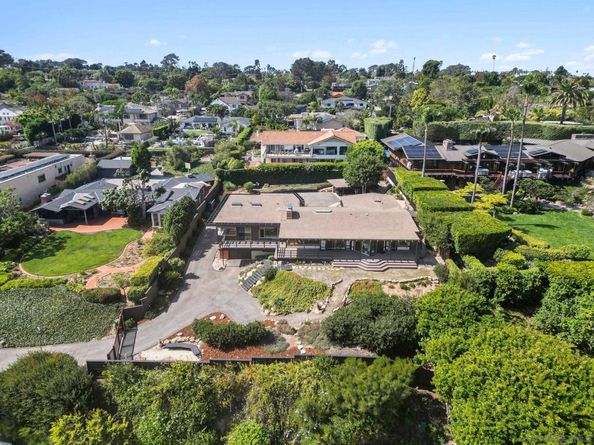 666 San Gorgonio St, San Diego CA 92106