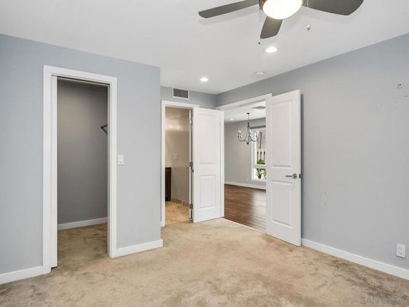 540 Hawthorn 2E, San Diego CA 92101