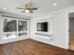 540 Hawthorn 2E, San Diego CA 92101