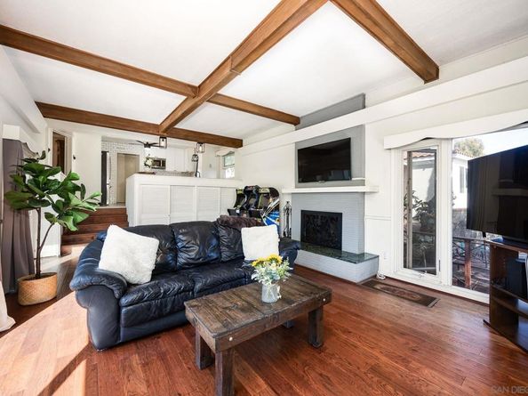 4417 Braeburn Rd, San Diego CA 92116