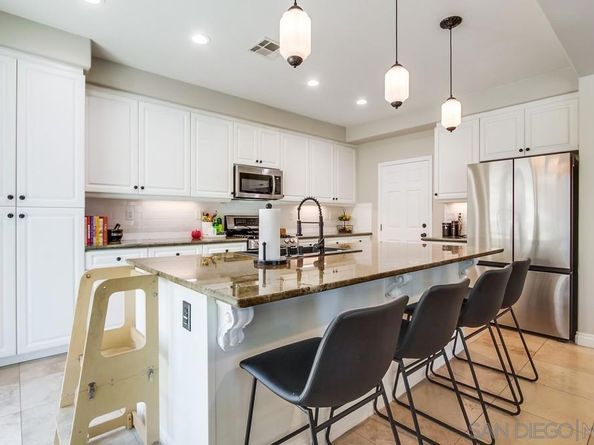 425 Camino Hermoso, San Marcos CA 92078