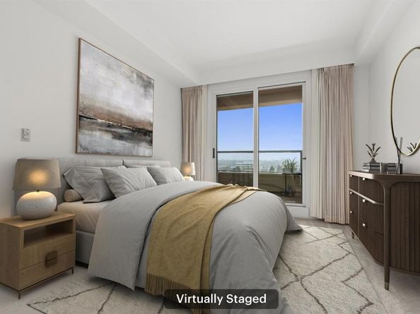 3890 Nobel Dr 1104, San Diego CA 92122