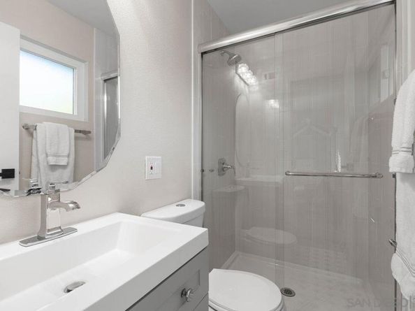 5656 Chandler Dr, San Diego CA 92117