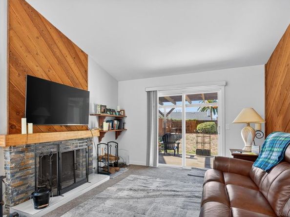 1461 Autumn Woods Pl., Escondido CA 92029