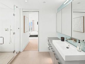 3415 6th Ave. 14, San Diego CA 92103