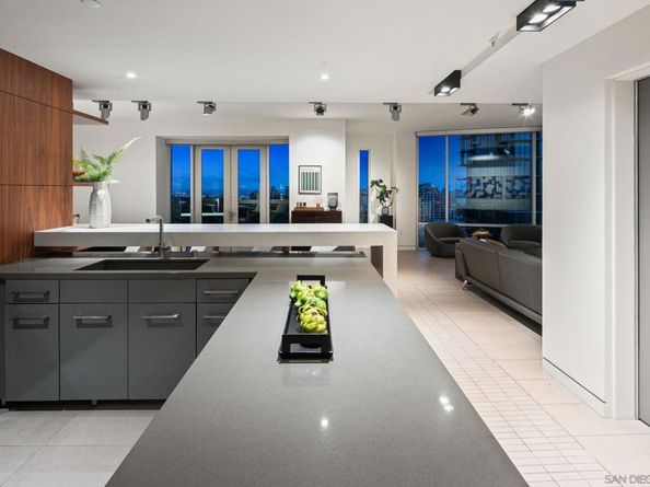 3415 6th Ave. 14, San Diego CA 92103