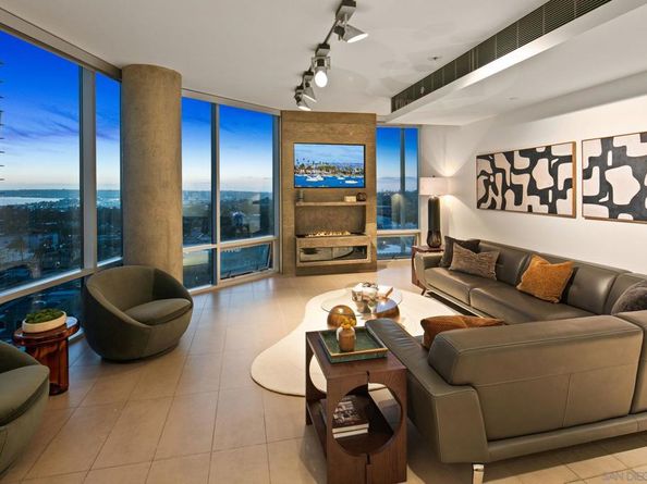 3415 6th Ave. 14, San Diego CA 92103