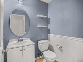 225 Royal Glen 408, Escondido CA 92025