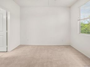 225 Royal Glen 408, Escondido CA 92025