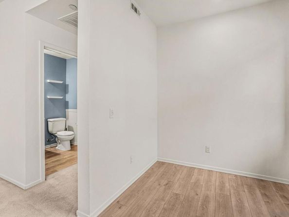 225 Royal Glen 408, Escondido CA 92025