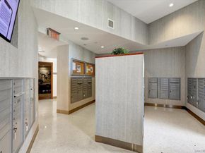 888 W W E St 502, San Diego CA 92101