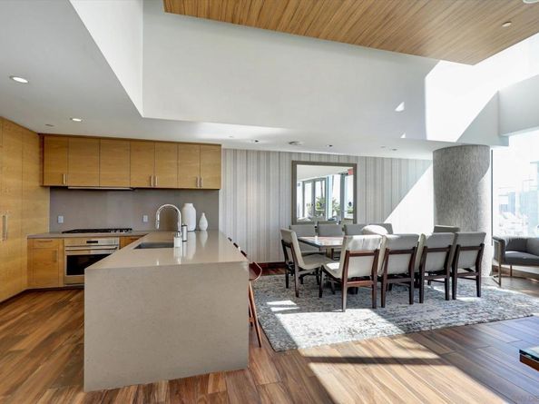 888 W W E St 502, San Diego CA 92101