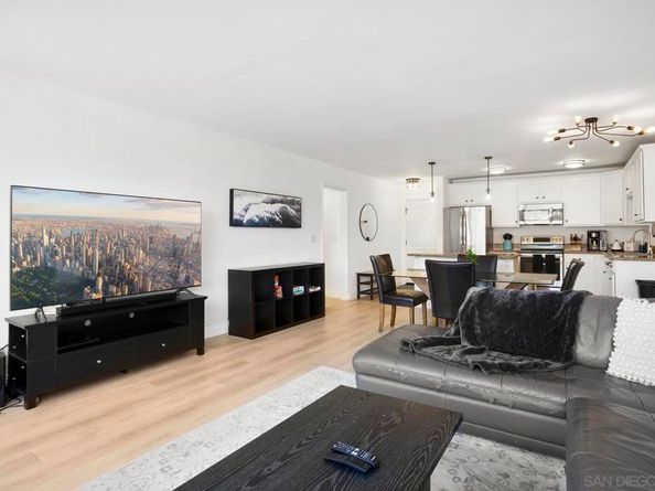 4501 Collwood Blvd 4, San Diego CA 92115