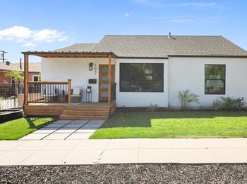 1022 Oaklawn Ave.
