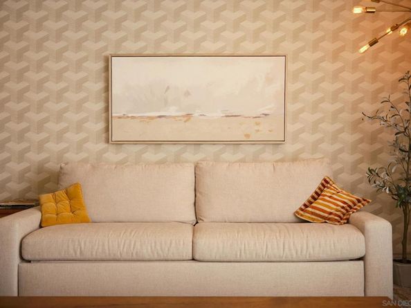 2003 Costa Del Mar Road 661, Carlsbad CA 92009