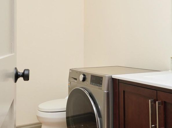 2003 Costa Del Mar Road 661, Carlsbad CA 92009