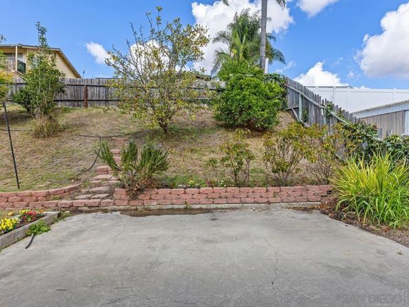 4142 Galbar St, Oceanside CA 92056