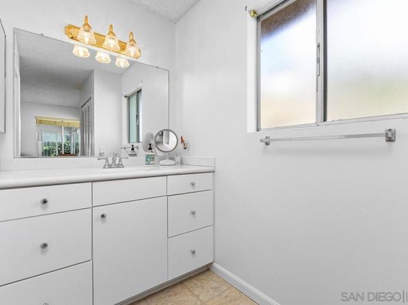 4142 Galbar St, Oceanside CA 92056