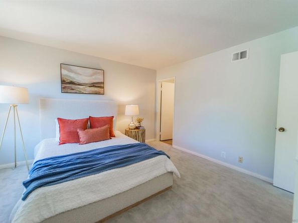 1717 Pepper Dr, El Cajon CA 92021