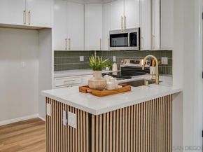 12575 Oaks North Dr. 220, San Diego CA 92128