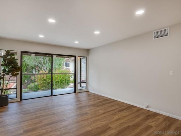 12575 Oaks North Dr. 220, San Diego CA 92128