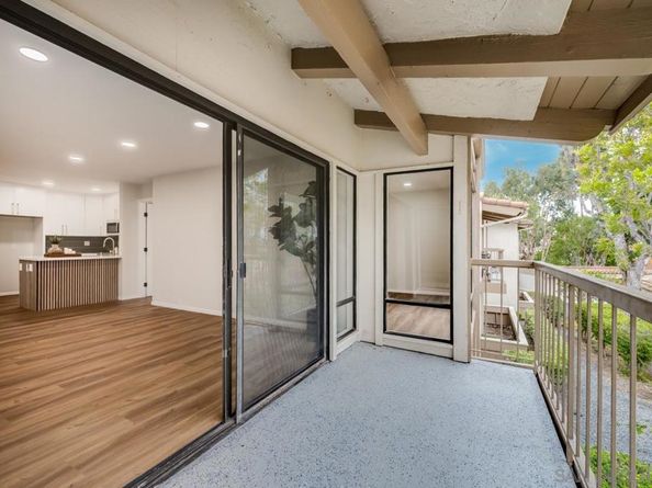 12575 Oaks North Dr. 220, San Diego CA 92128