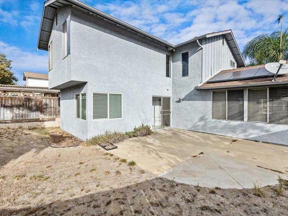 401 Blueridge Place, Escondido CA 92026