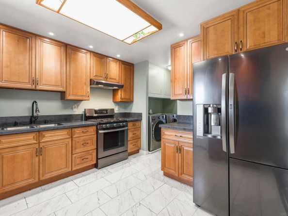 3585 Gaylord Ct, San Diego CA 92117