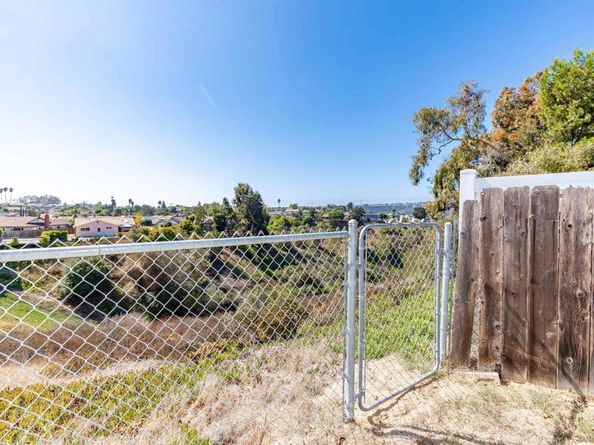 3585 Gaylord Ct, San Diego CA 92117